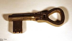 Antique Brass Pocket Door Key Key 13a