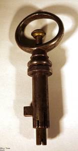 Antique Nested Bramah Key Extremely Rare and Unique Key 18d