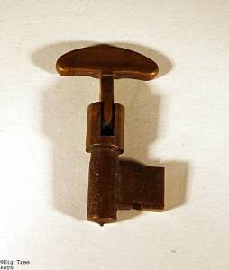 Antique Pocket Door Key Oval Swiveling Top Key 6a