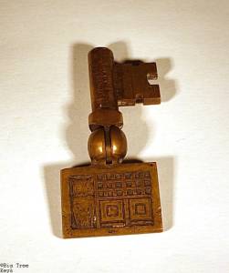 Antique Victorian Owl and Floral Design Folding Pocket Door Key Rare Key 14b